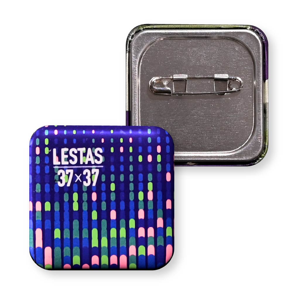 缶バッジ 正方形ラウンドコーナー(クリア) 37x37mm 安全ピン(光沢)